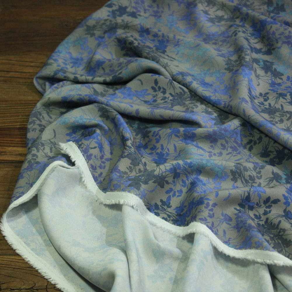瓦娜家玫瑰纤维花香服装布料