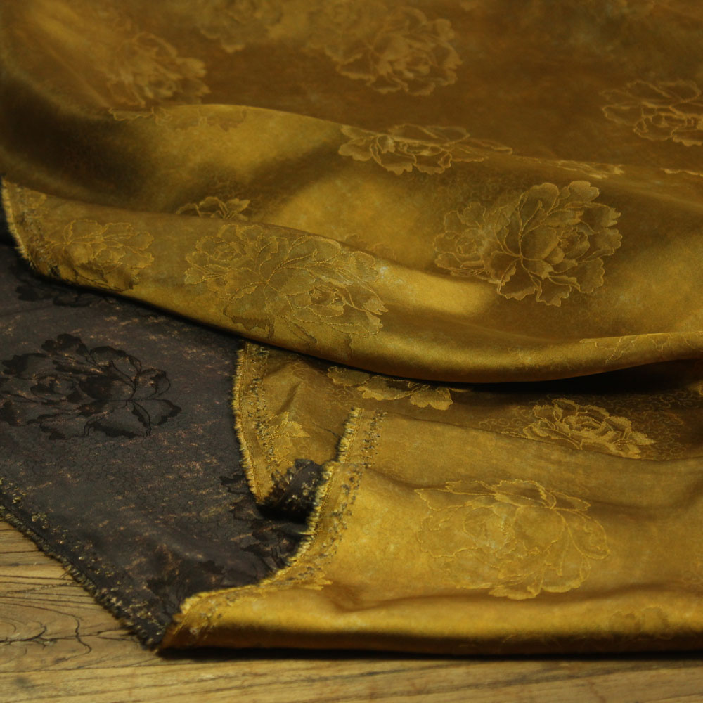 瓦娜家人丝裙袍中式提花服装布料