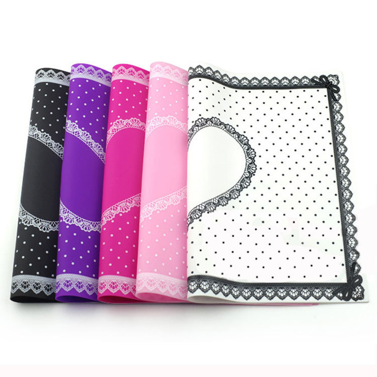 厂家推荐美甲硅胶手枕垫30*40硅胶垫美妆工具配塑料手枕加手枕