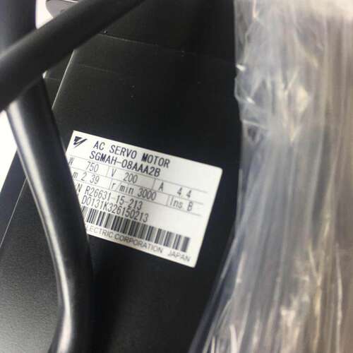 SGMAH-02A1A-HL11/SGMAH-08A1A21/04A1A21/01A1A61/安川电机全新