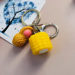 新款西红柿花生钥匙挂件树脂配件礼品玉米仿真水果包包小挂饰情侣