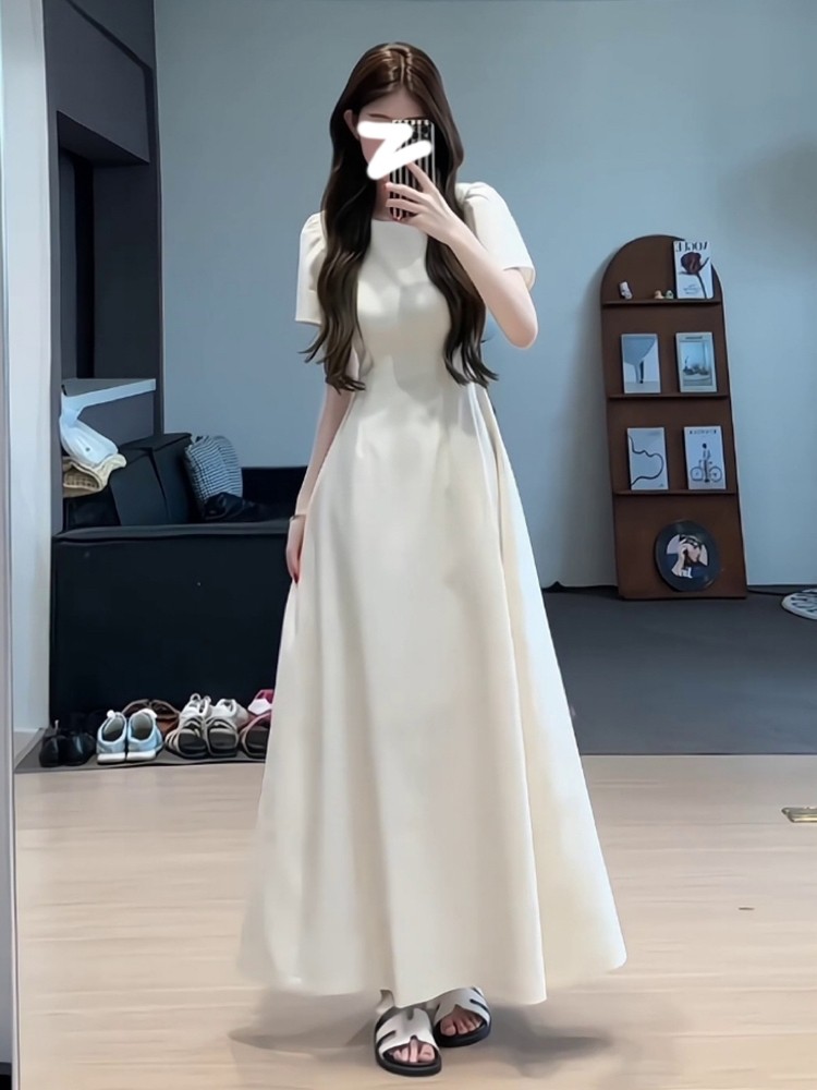 白色连衣裙子女夏季2024新款茶歇法式气质高级感收腰显瘦礼服长裙