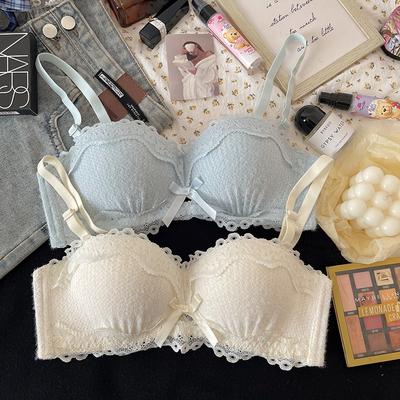 蕾丝内衣女小胸聚拢上薄下厚显大