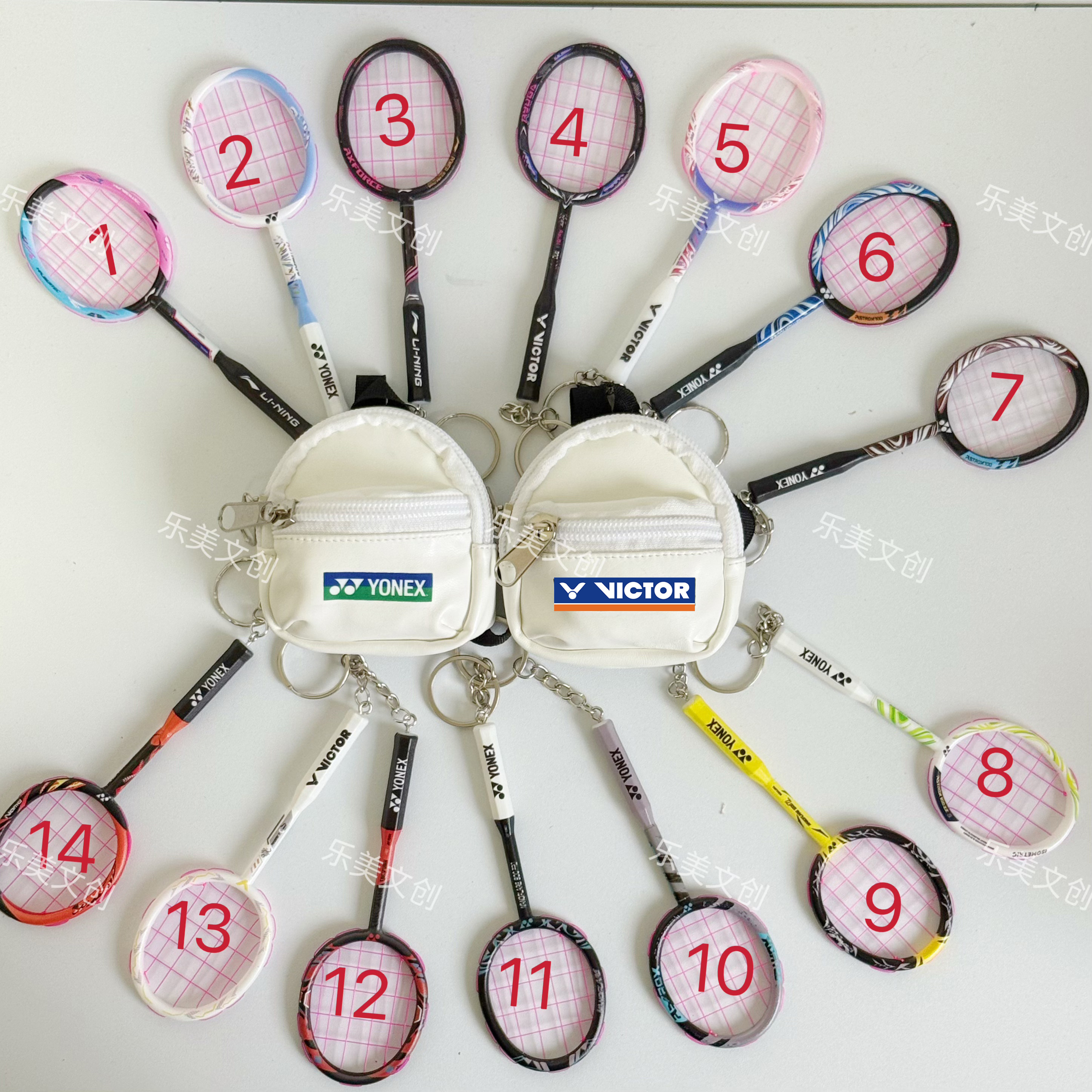 迷你球拍12cm钥匙扣仿真羽毛球缩小玩具背包挂件小型球拍球包饰品