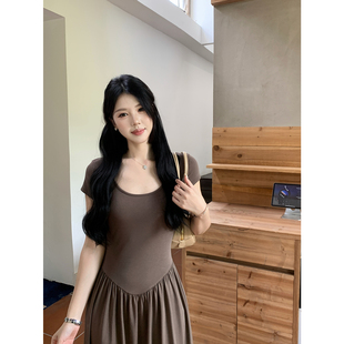 甜辣多多 莫代尔连衣裙2026年拼接收腰修身显瘦短袖连衣长裙S2745