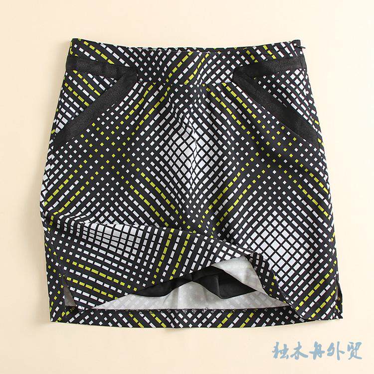 独木舟/外贸大码透气排汗有弹女士休闲运动防走光夏季女款短裙