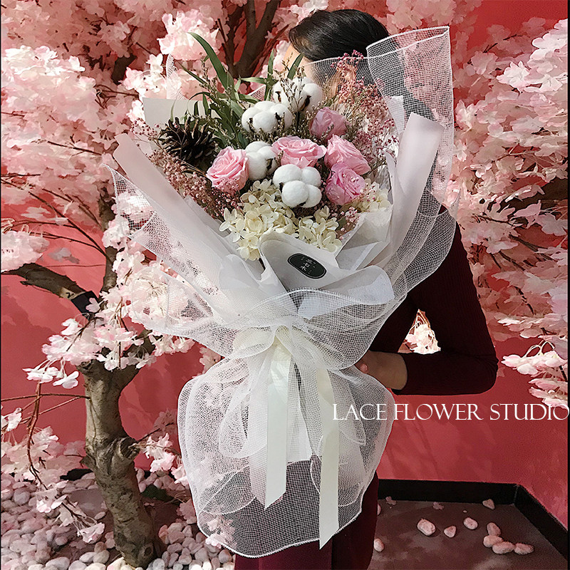 white Super large Dried flowers Bouquet of flowers rose ins Valentine's Day graduation Spend eternity Girlfriend birthday Fresh keeping Shanghaiin the Home accessories , Vase/Flower/Artificial flowers/Imitation jewelry , Dried flowers/Petal/Dried package/Dry twigs  category - from Buy2taobao.com to provide professional Taobao agent buy service