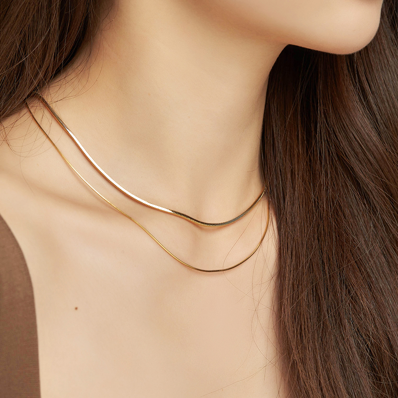 时髦精必入款铜镀18K金蛇骨链