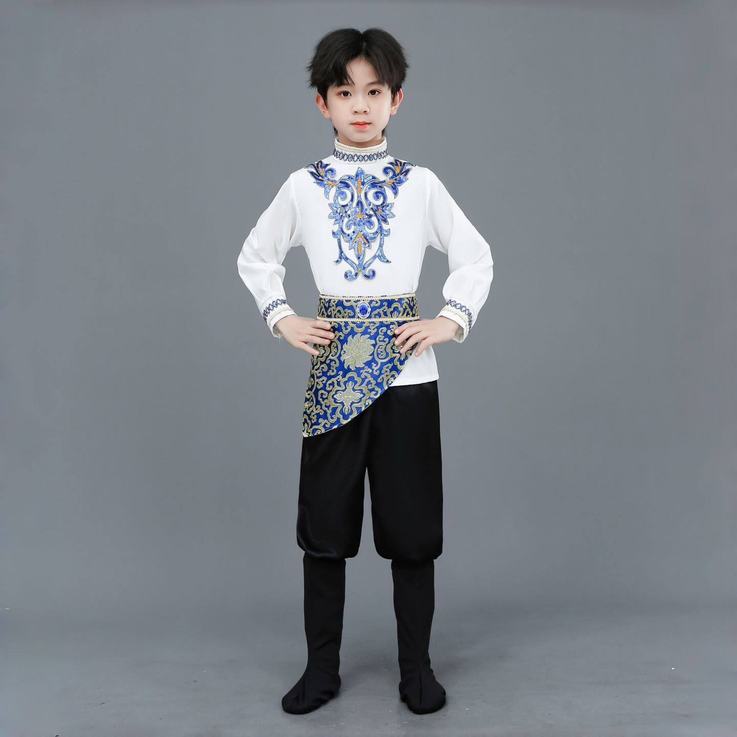 六一男童新疆舞演出服幼