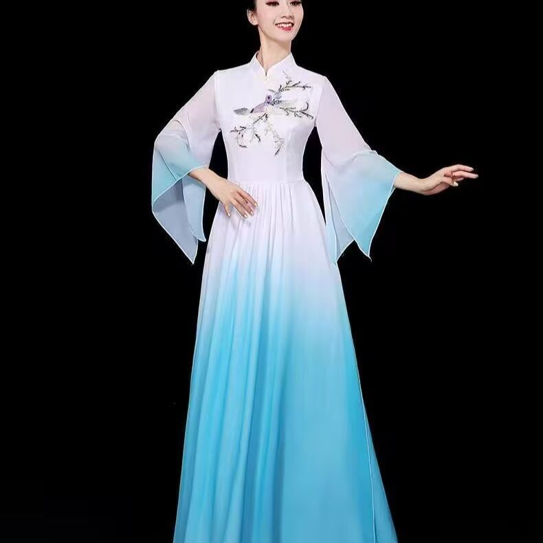古典舞演出服飘逸中国现