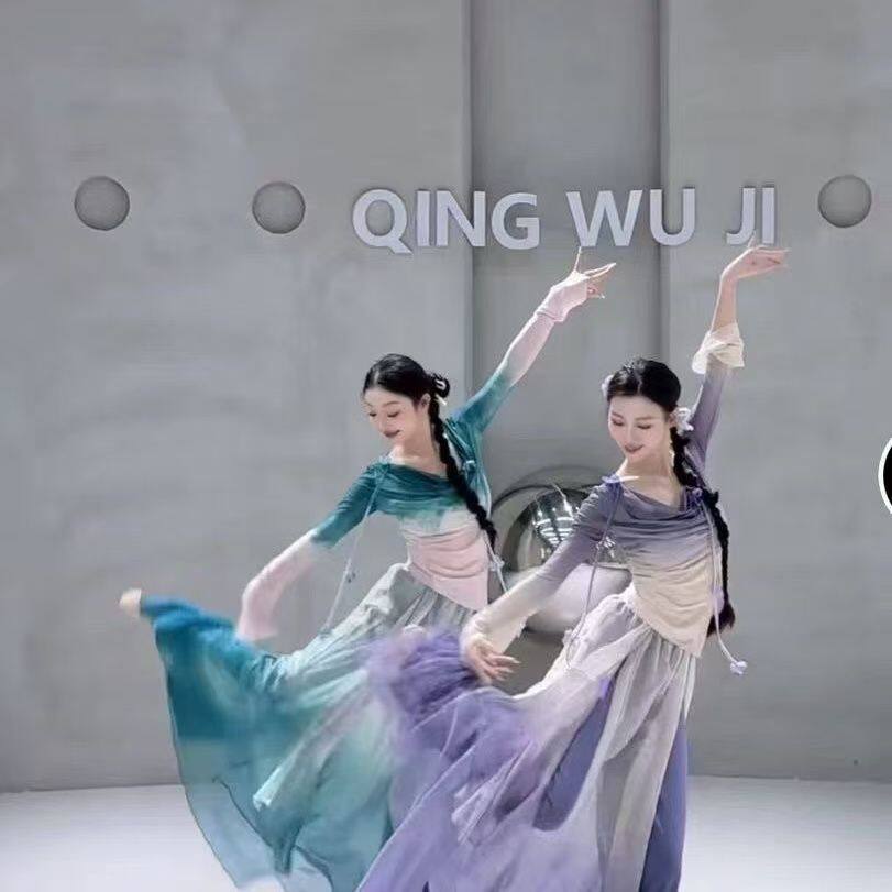 新款古典舞蹈服渐变身韵