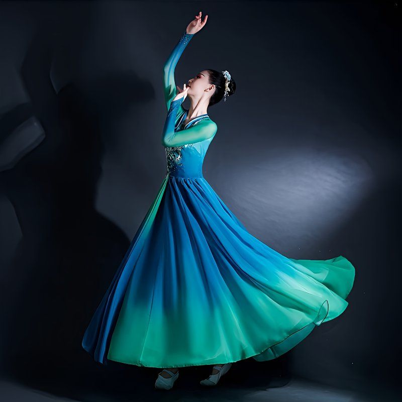 古典舞蹈演出服女飘逸中