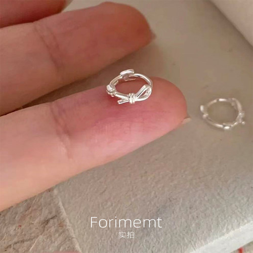 S999纯银mini蝴蝶结耳环女小众设计简约百搭时尚2025新款耳圈耳饰