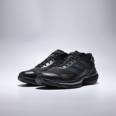 Adidas阿迪达斯男鞋女鞋2025冬季新款MTS VISION中性跑步鞋JQ4513