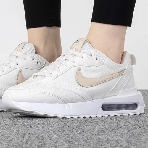 Nike耐克女士低帮系带休闲鞋