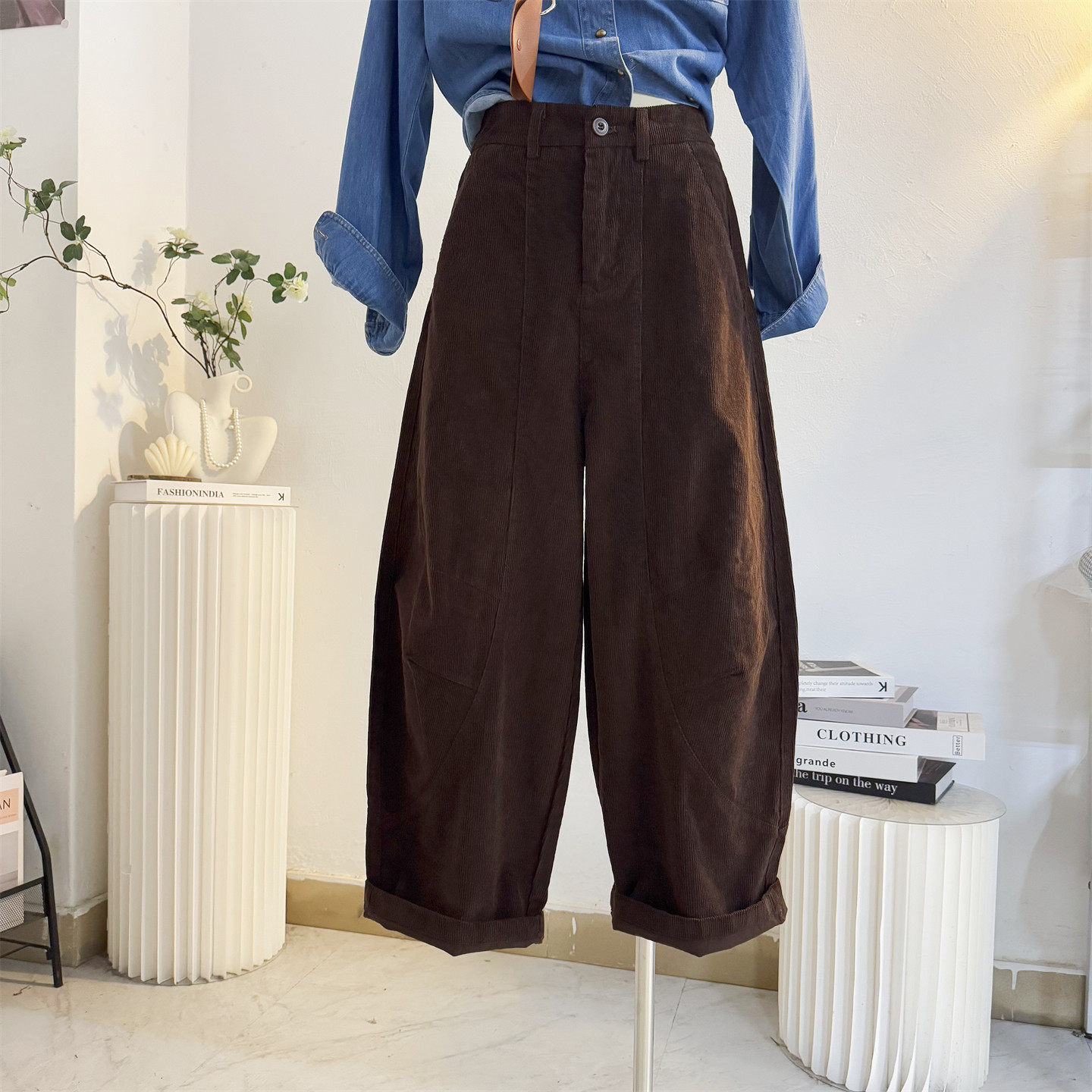 宽松复古灯芯绒弯刀休闲裤九分裤