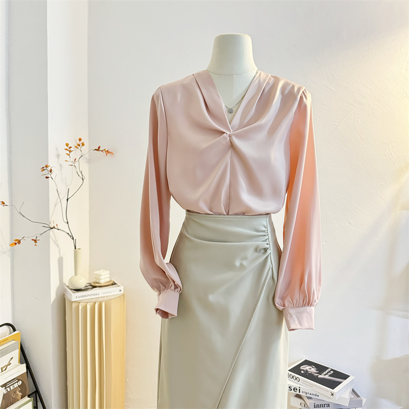 法式套头长袖缎面扭结衬衫女气质