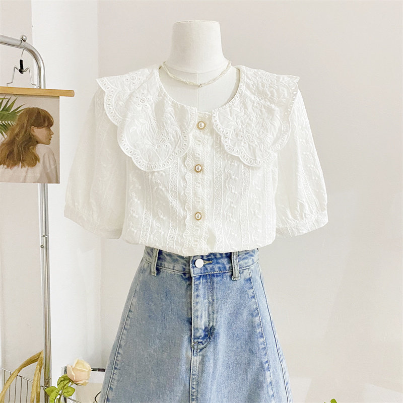 白色蕾丝刺绣娃娃领衬衫女短袖2022夏季设计感宽松减龄泡泡袖上衣