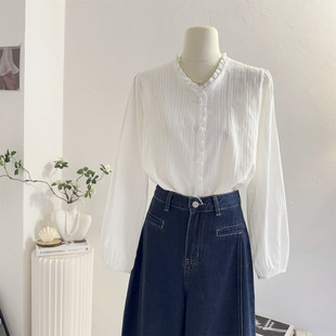 白色法式木耳花边v领长袖衬衫女2026春新款宽松减龄韩系小衫上衣
