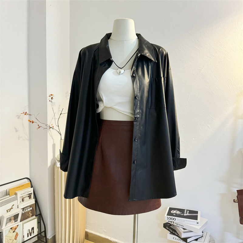 复古黑色洗水PU皮衬衫女2025春秋设计感宽松港风休闲气质衬衣外套