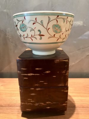 日本进口抹茶碗清水烧手绘缠枝莲彩绘底部带款日式复古品相完好
