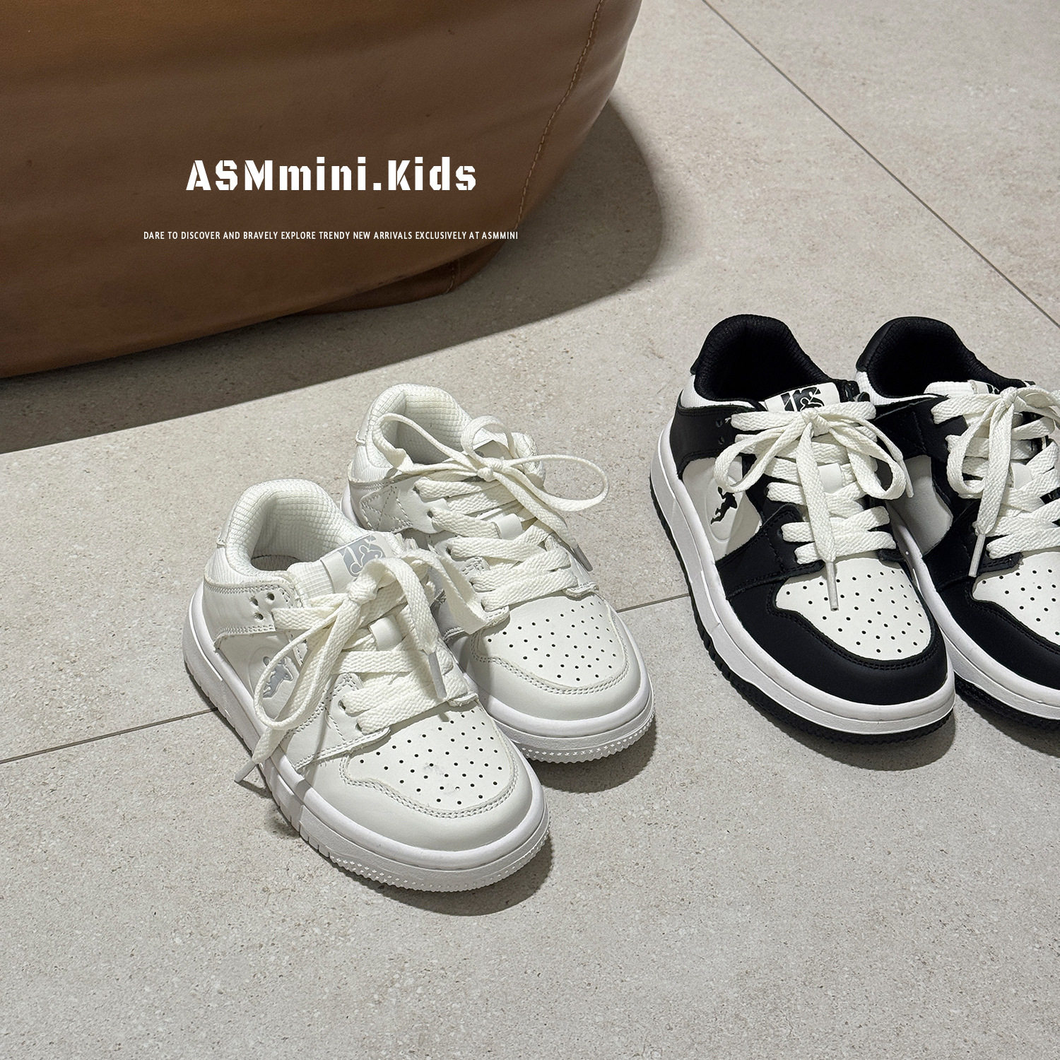 26新款儿童真皮小白鞋男女童黑白色经典百搭休闲板鞋中大童运动鞋