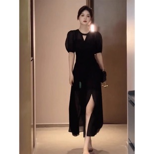 小众高级感连衣裙 欧洲站2025夏季 新款 名媛赫本风修身 显瘦遮肚法式