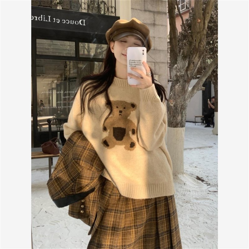 大码卡通慵懒风宽松羊绒毛衣春季女装胖mm显瘦套头针织衫羊毛上衣
