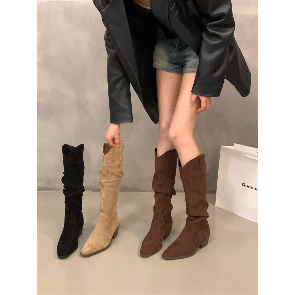 香港高跟美拉德堆堆靴中长靴女靴子2025年冬季绒面V口瘦瘦长筒靴