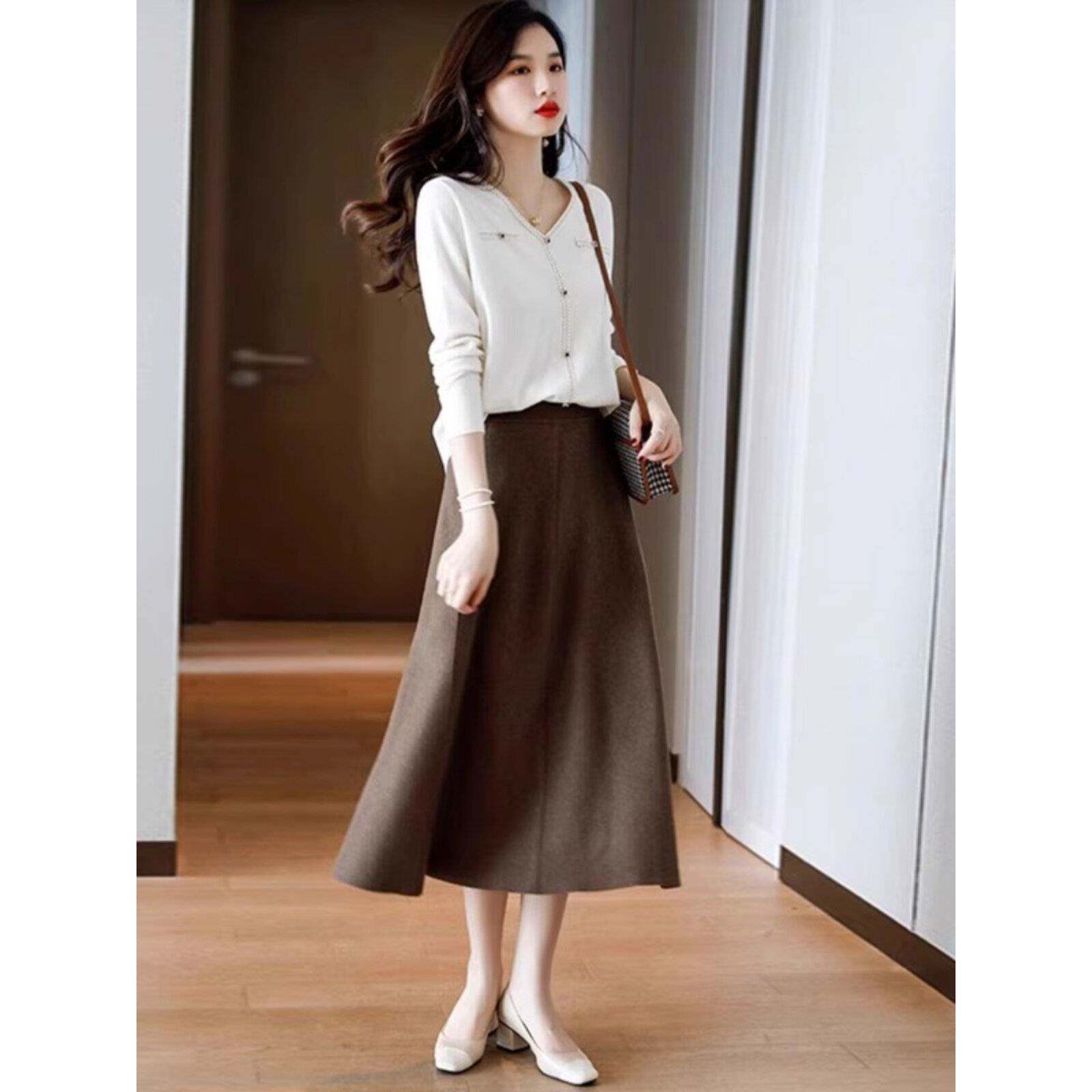 欧洲站秋装2025新款港味覆古女神范时尚通勤职业上衣半身裙两件套