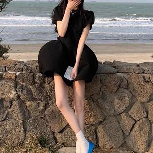 欧洲站2025新款 甜美减龄简约收腰短裙女 氛围感圆领短袖 连衣裙夏季