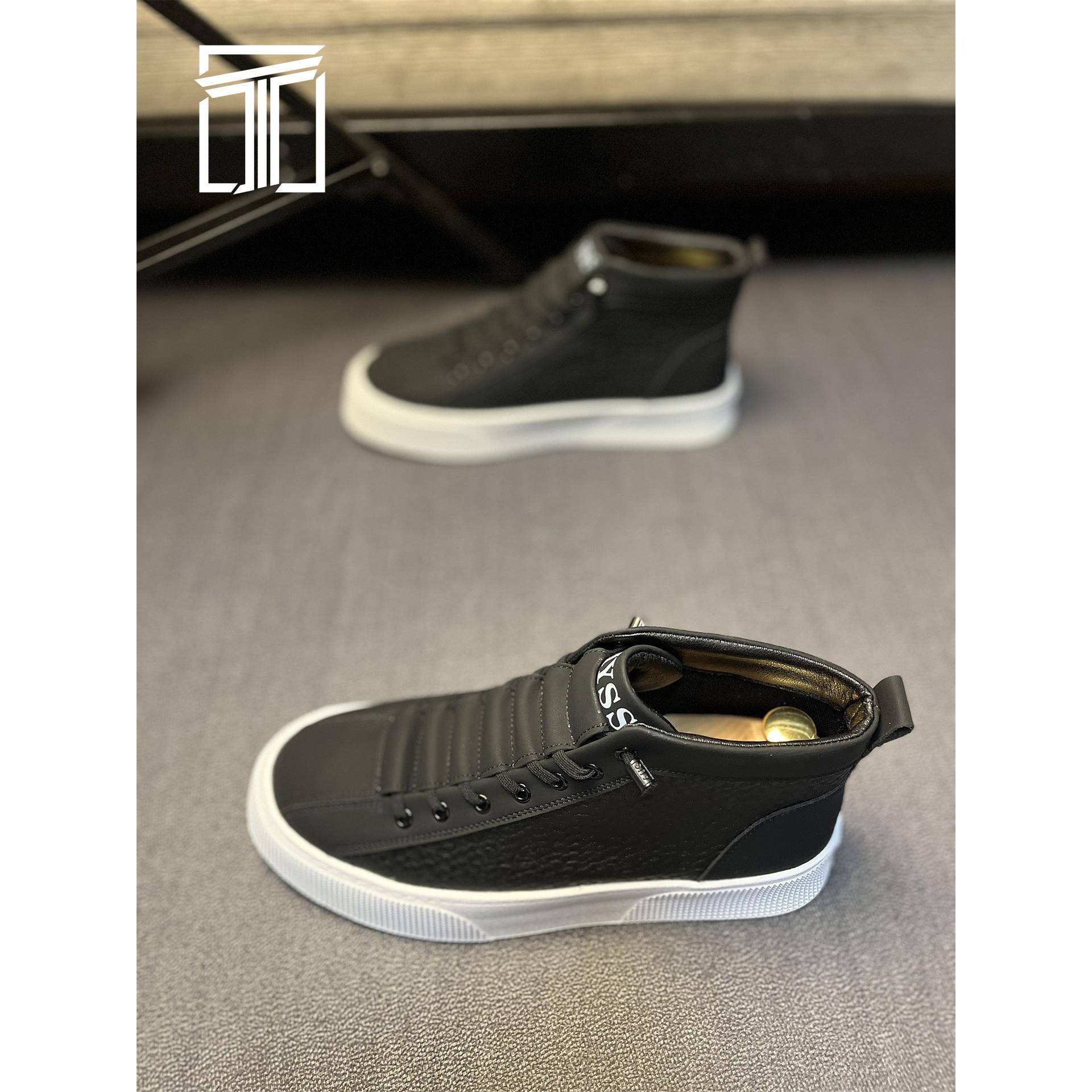 香港ITUN7G冬季新款男鞋懒人一脚蹬板鞋软底轻便透气高帮休闲鞋子