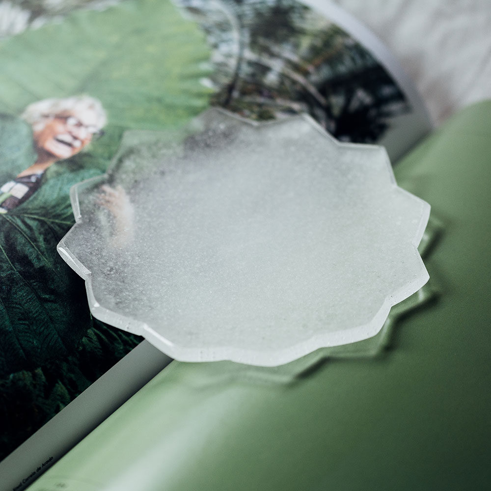 日本玻璃艺术家井上织利奈星皿 手作玻璃纯色餐碟 琉璃餐用小碟子