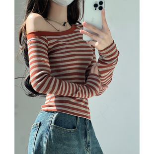 慵懒少女~废土风辣妹复古条纹露肩T恤女收腰显瘦打底长袖性感上衣