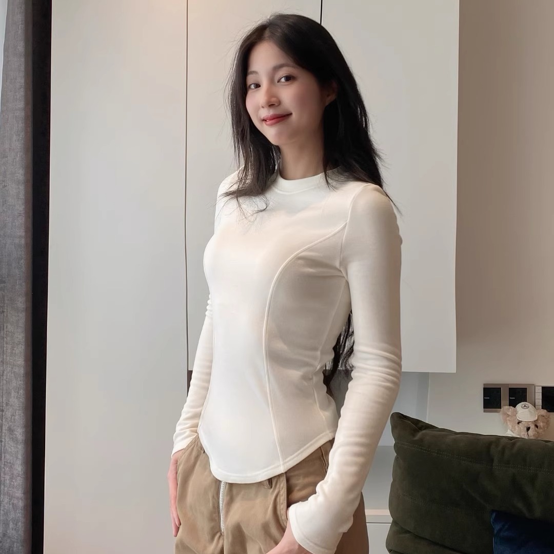 德绒莱赛尔天丝修身显腰打底衫女