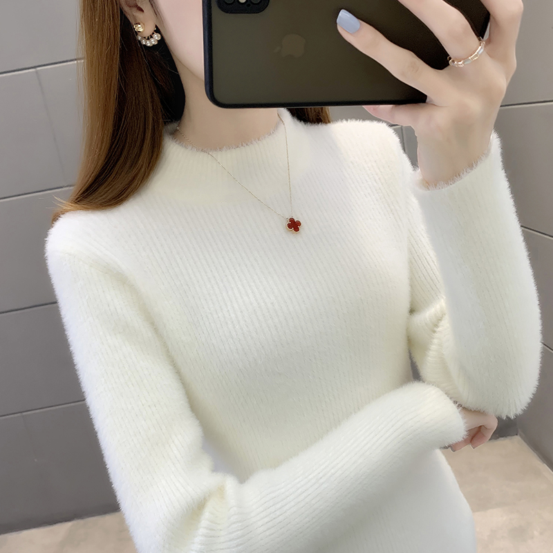 软糯亲肤水貂绒毛衣女修身打底衫