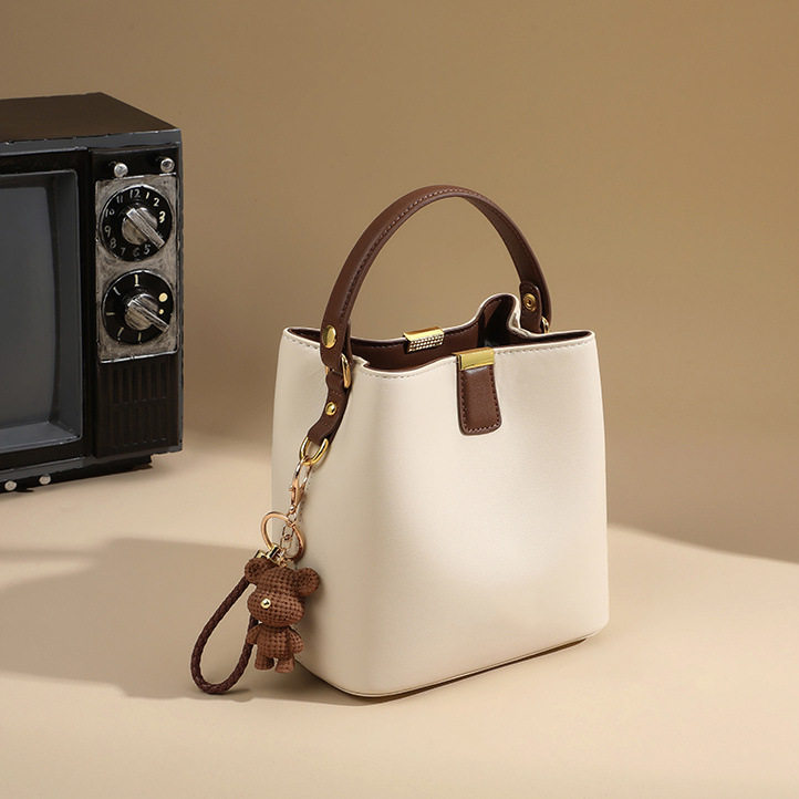 轻奢包包女士2025新款潮高级感时尚小香风斜跨包女百搭ins单肩包8,箱包皮具/热销女包/男包,水桶包,淘宝优惠券,粉丝福利购,淘宝优惠卷