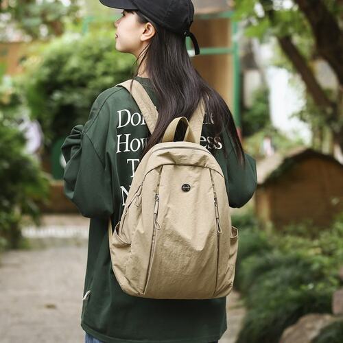 韩版休闲防水轻便尼龙双肩包女士慵懒2024新款学生书包大容量背包