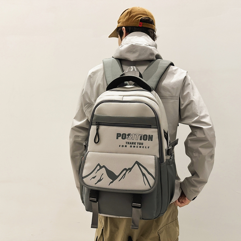 书包女生初中生韩版潮酷大容量双肩包男士休闲百搭高中大学生背包