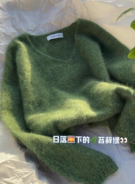 JIC糯奶呼浣熊绒衣冬码MM松慵织衫上软呼绿色V领毛女秋大胖宽懒针