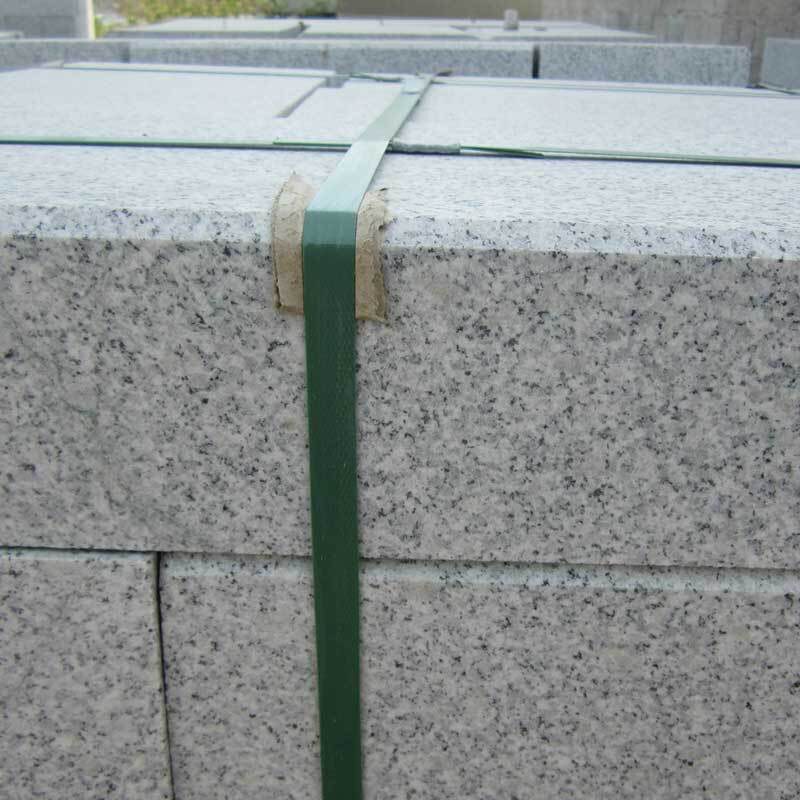 定制花岗岩芝麻灰黑白火烧板路沿石荔枝面黄锈石平侧地铺干挂石材