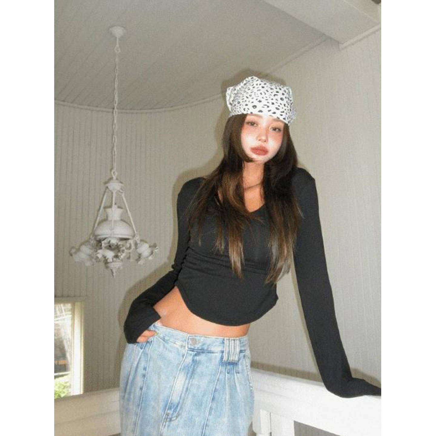 鬼鬼家正品韩代东大门秋冬 大U领修身显瘦不规则下摆内搭外穿T恤