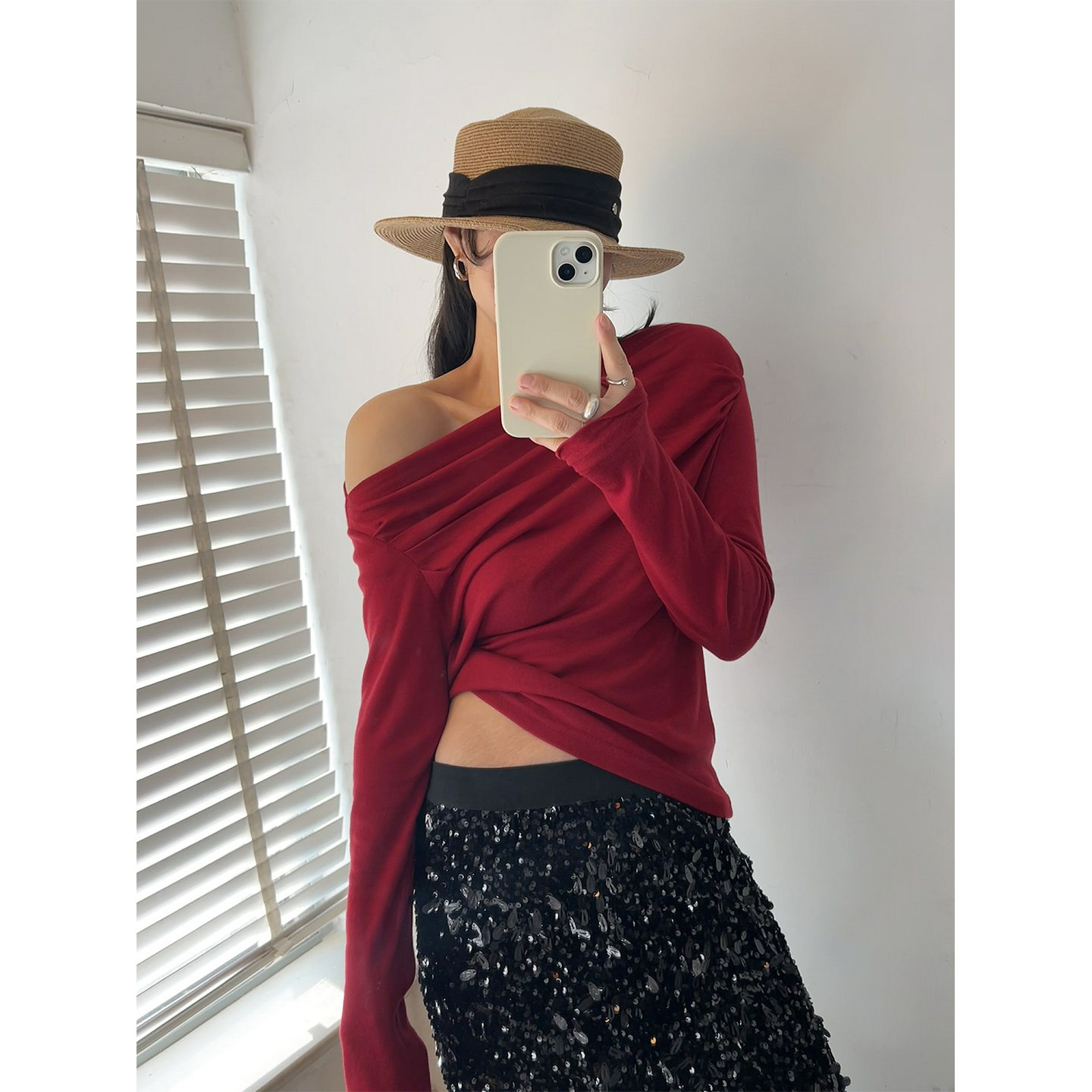 鬼鬼家正品韩代东大门冬 法式性感压褶荡领天丝羊毛大弹力长袖T恤,女装/女士精品,T恤,淘宝优惠券,粉丝福利购,淘宝优惠卷