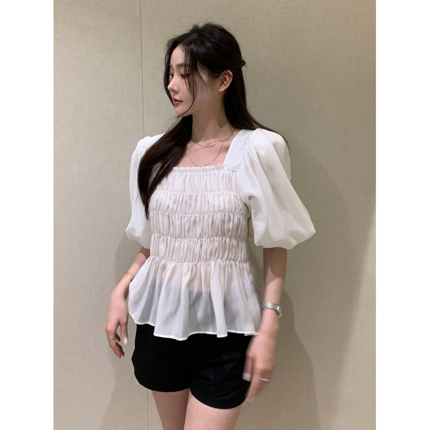 鬼鬼家正品韩代东大门 25夏法式甜美方领褶皱泡泡袖上衣短袖衬衫