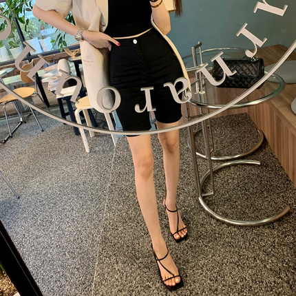 少量现货韩国东大门正品代新款  百搭高腰显瘦开叉骑行裤牛仔短裤