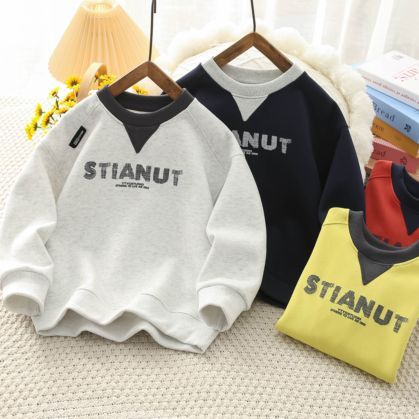 男童春秋圆领卫衣洋气秋装2025新款儿童春秋百搭上衣中大童打底衫