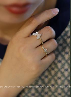 贝壳蝴蝶戒指女设计小众开口可调节指环食指高级感气质情侣对戒