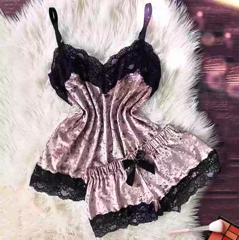 Комплект топ и шорты женский, ночная одежда с кружевом, цвета S–XXL