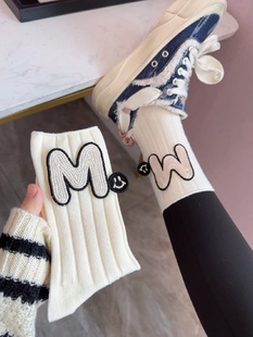 2双装 少女中筒 潮流简约风高级感M标街头个性