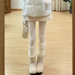 我 城市下雪了2025冬羽毛纱针织袜套毛绒小腿袜保暖雪地靴袜套DF